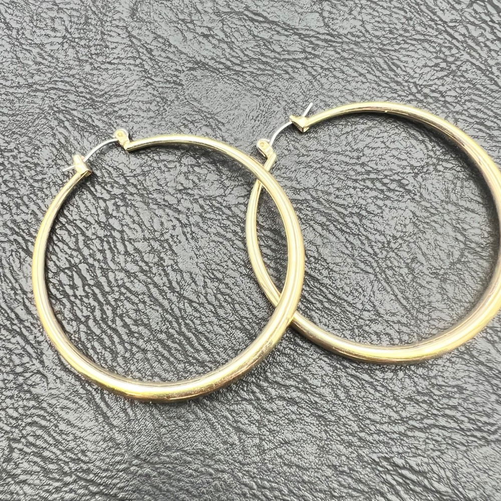 Large‎ Gold Tone Hoop Earrings 2 Inch Gold Excellent